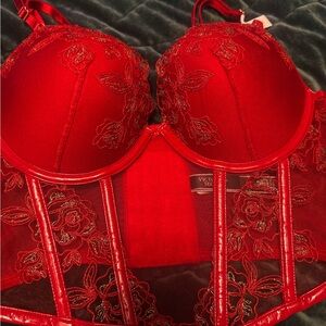 Victoria's Secret Scarlet Lace Corset